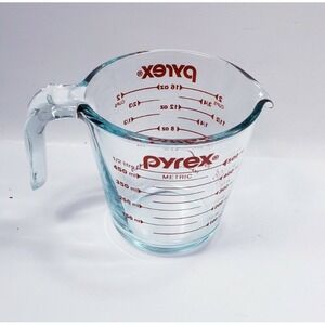 PYREX Glass Measuring Cup 16 OZ